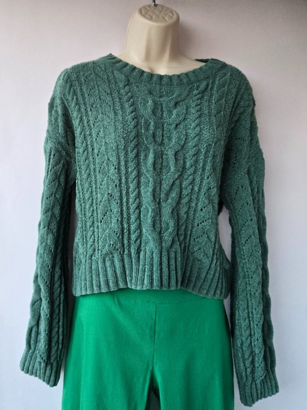 Hippie Rose Forest Green Cropped Cable Knit Sweater Work Minimalist Cozy Grunge